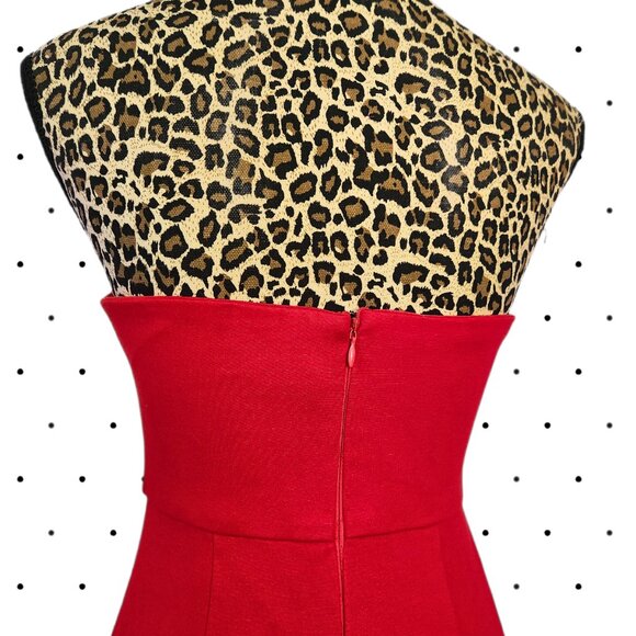 Red strapless dress with leg slit SIZE S - Picture 4 of 5
